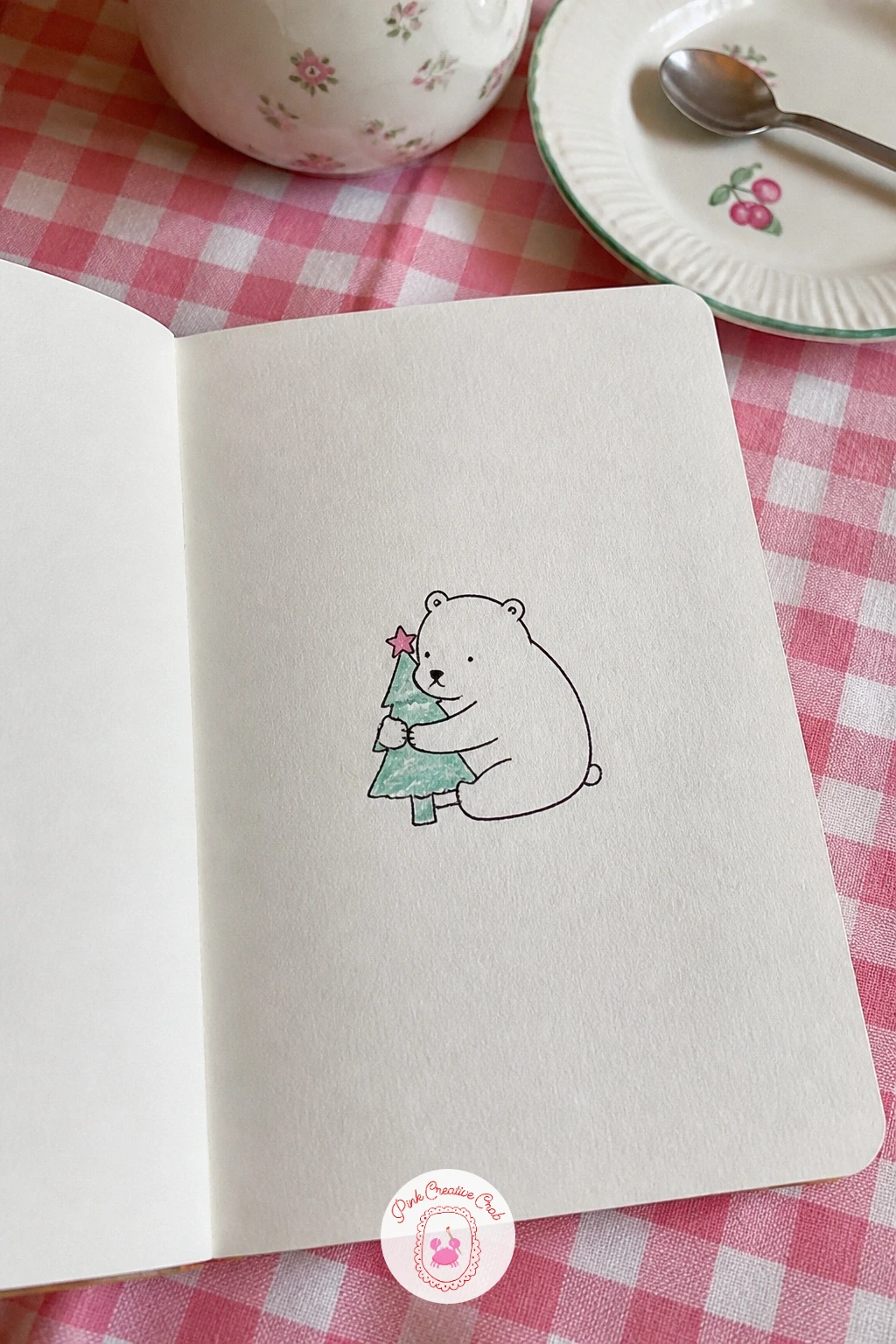 Polar Bear Hugging a Tree — Polar Bear Hugging a Tree gives you a big friendly shape to fill the page. Christmas drawing ideas easy doodles